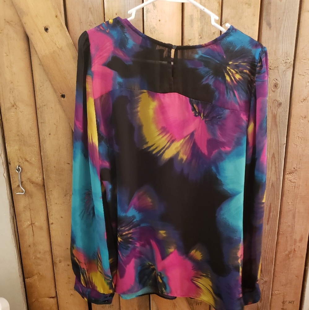 Multicolored top